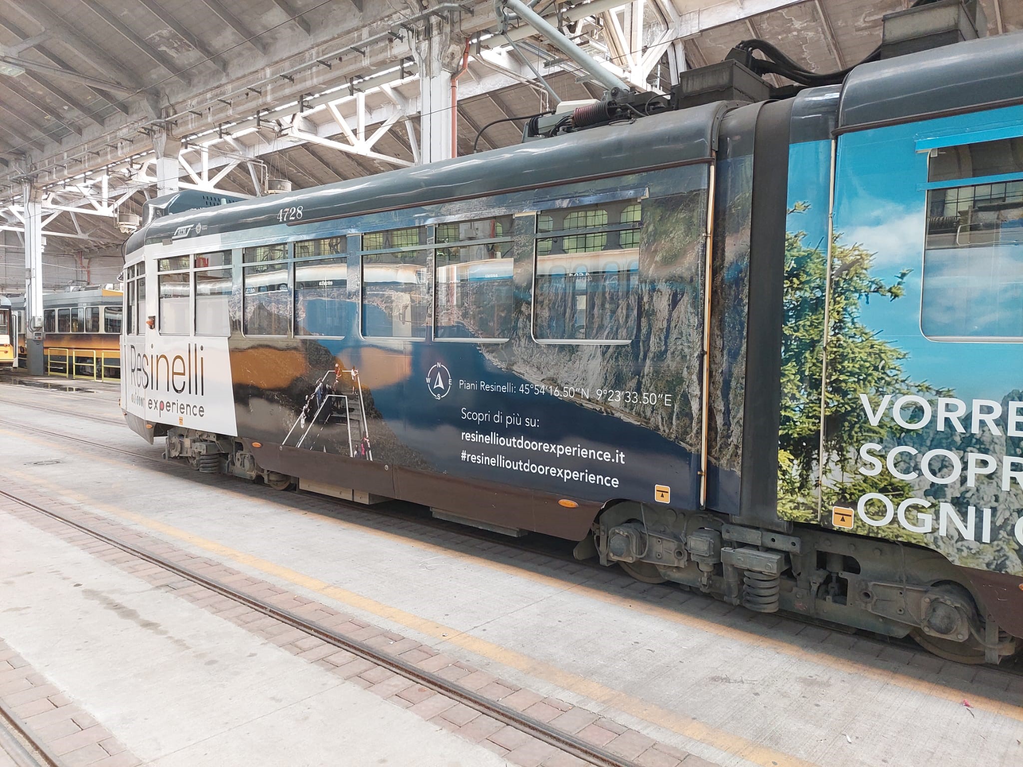 2208 tram resinelli 1