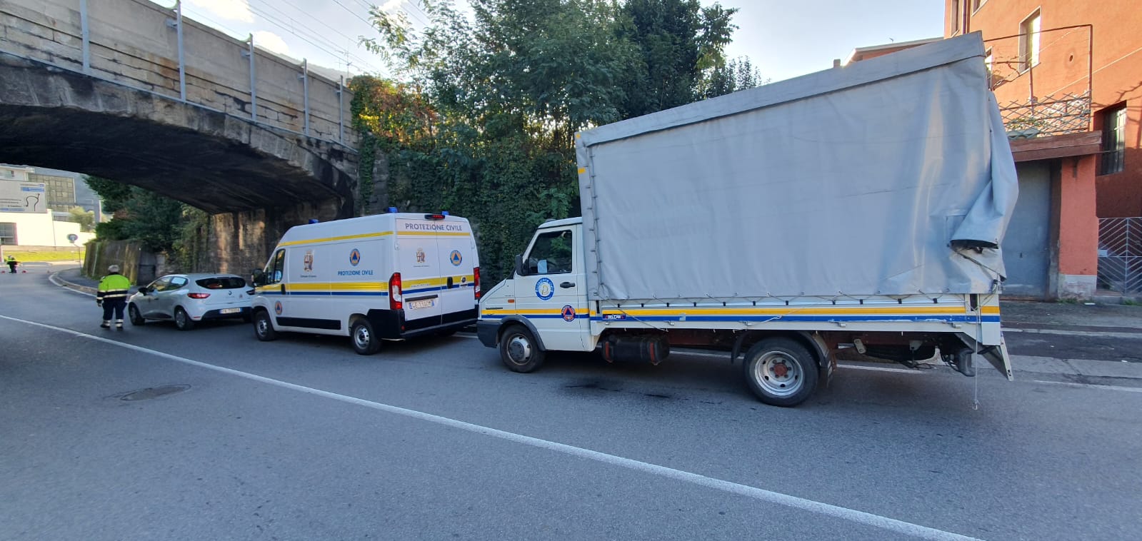 231028 esercitazione congiunta 2