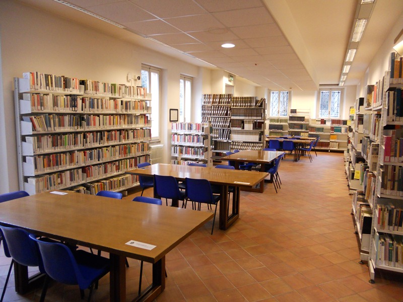 2.4 biblioteca pozzoli
